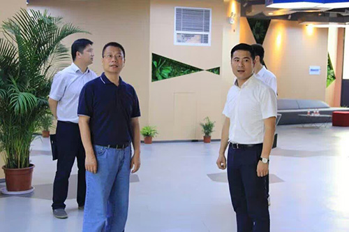 20160818拱墅區委常委、組織部李煒蒞臨杭州建華文創集團總部調研指導 (3).jpg